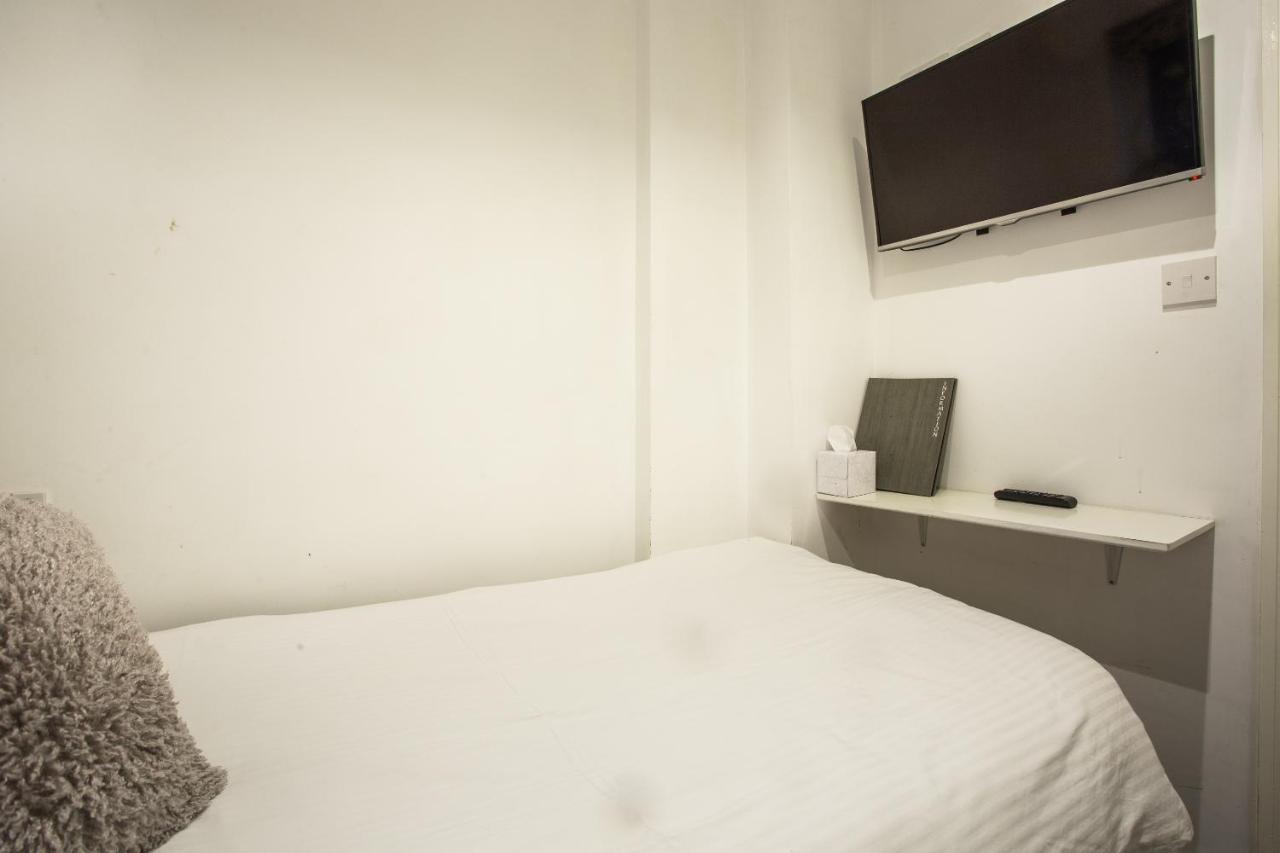 Oyo The Greenland Hotel London Exterior photo